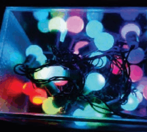 Cordão 40 LEDs RGB bolinhas fio verde