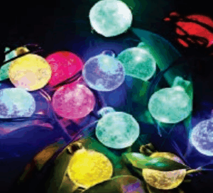 Cordao 50 bolinhas transparentes clor fio verde 8f