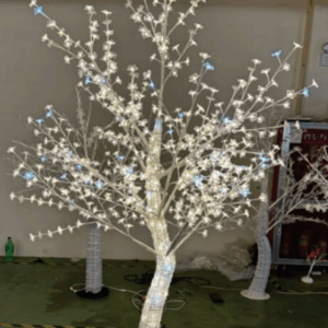 Árvore cerejeira 704 leds branco c/ strobinho branco - 2.50m