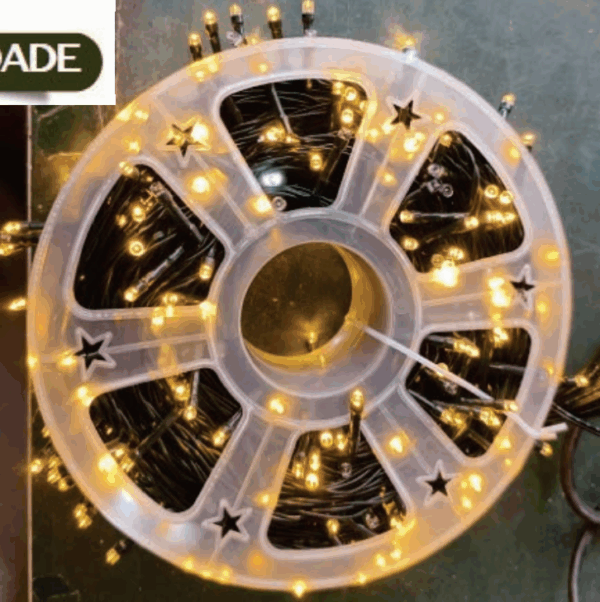 500 leds (400 fixo warm l e 100 strobinhos brancos) 31V IP44 50m