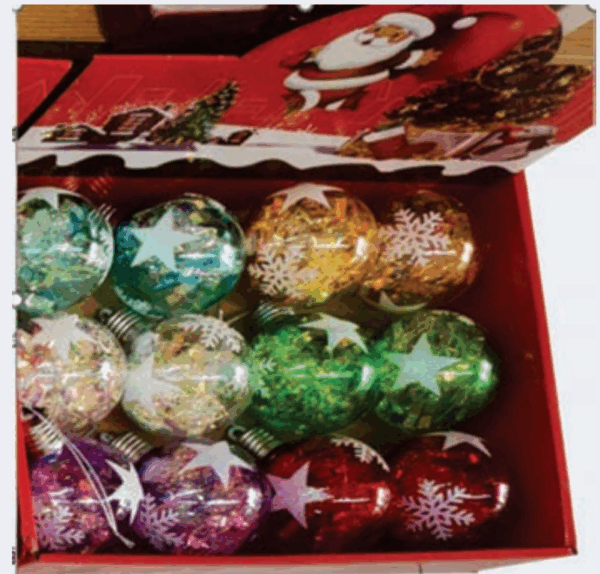 Bolas c/ estrelinha 8cm caixa papelão cores sortidas